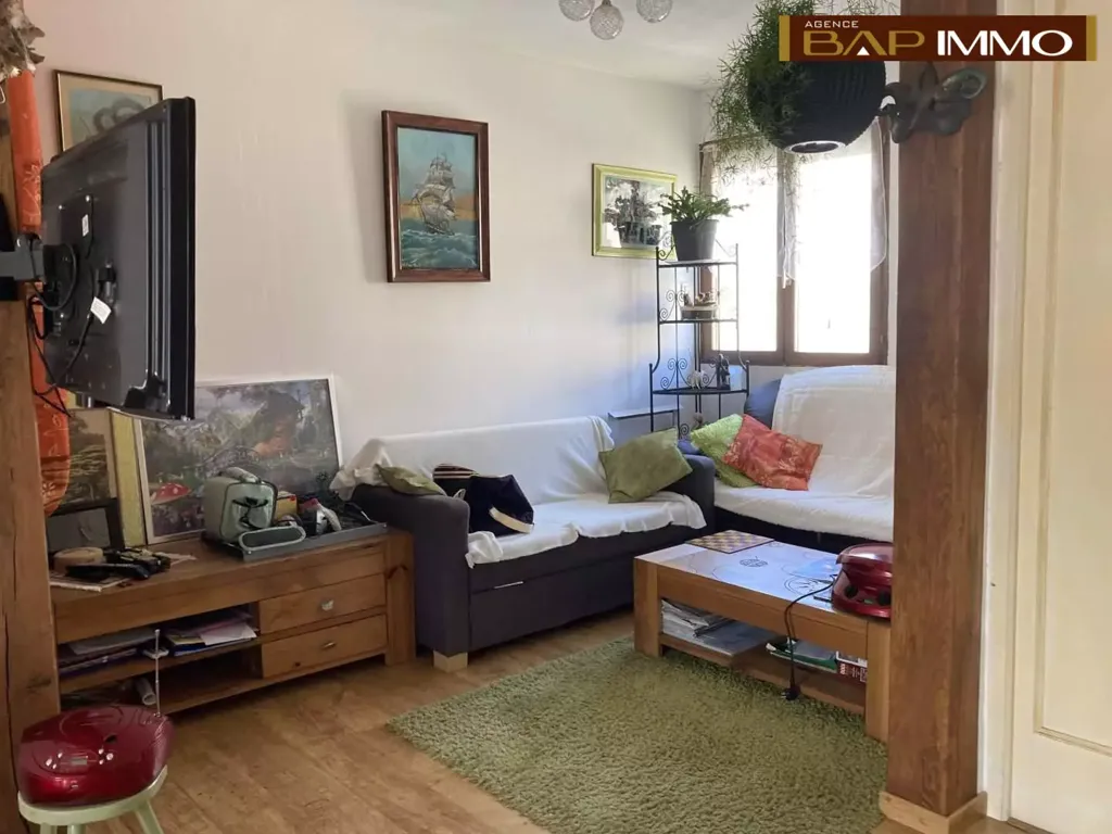 Elutuba - City Centre Duplex with Garden in Lisieux