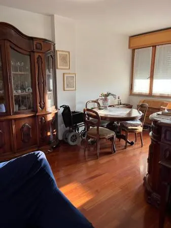 Salle à manger - Apartment with Pool in Reggio Emilia