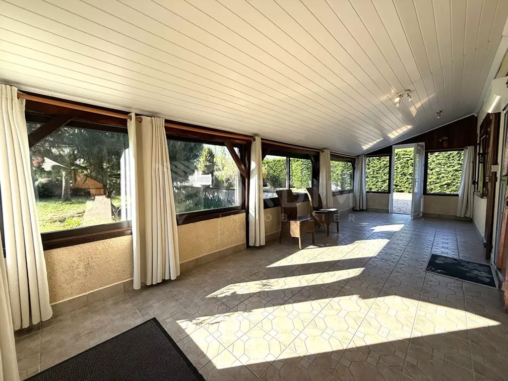 Terrasse - Maison de plain-pied avec véranda à Pouilly-sur-Loire