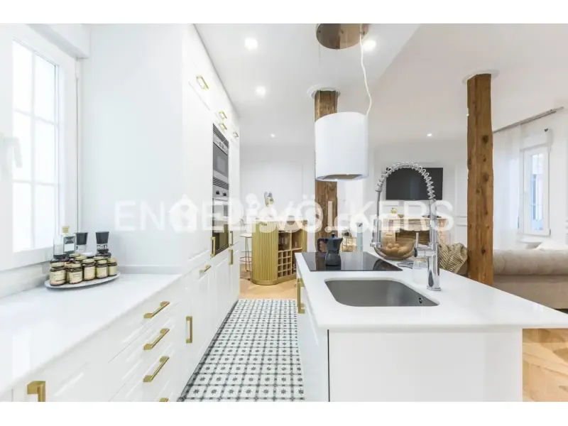 Cuisine - Modernised Apartment in Goya, Salamanca