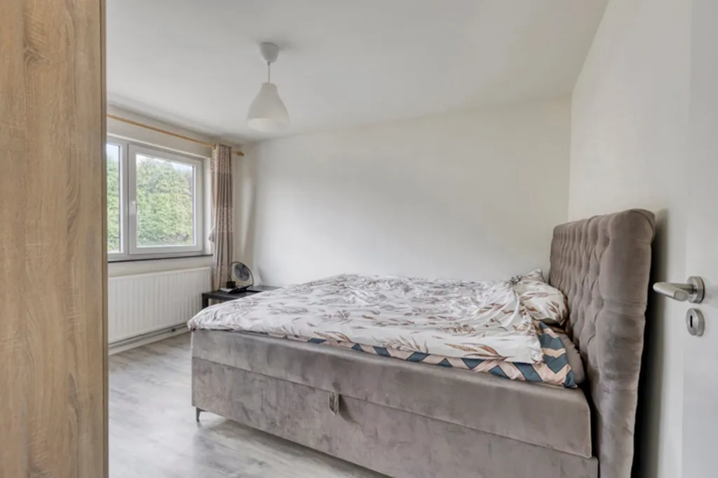 Magamistoad - Ready-to-Move House with Garage in Aarschot