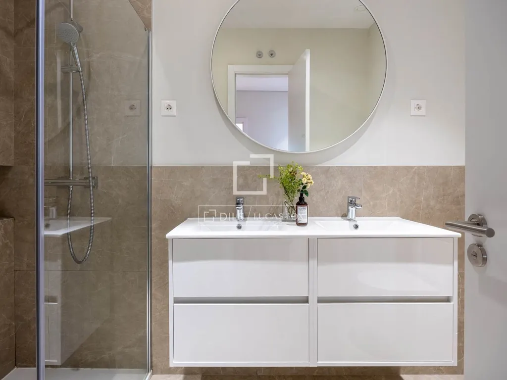 Bagni - Modern Flat with Two Suites in Malasaña