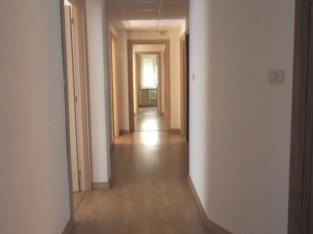 Hallway - Luxury Flat with Triple Balcony in Rome