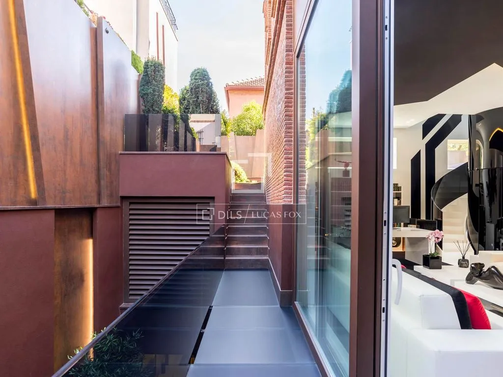 Jardin - Mudéjar Villa with Pool in Central Madrid