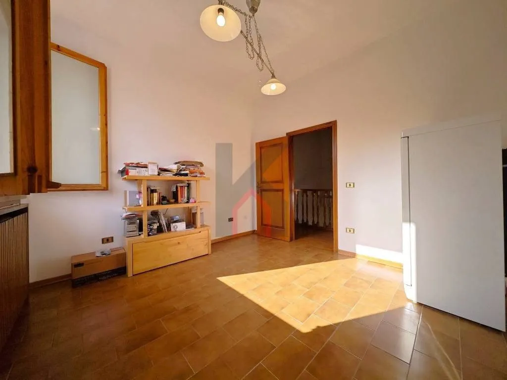 Cuisine - Luxury Villa with Private Garden in Forlì