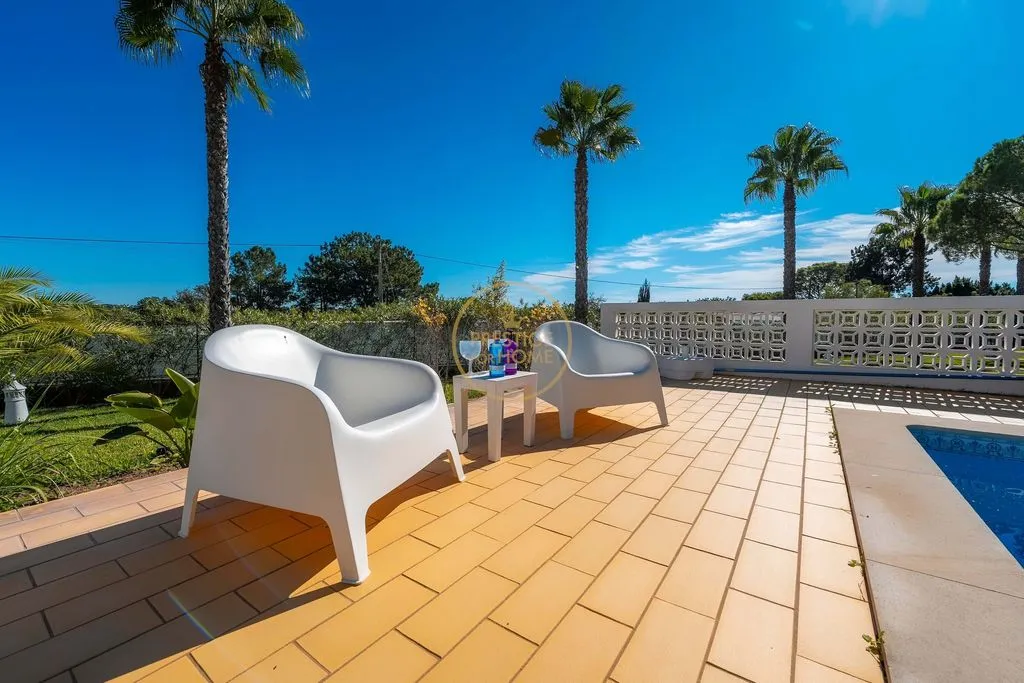 Bassein - Luxury Villa with Pool in Quarteira