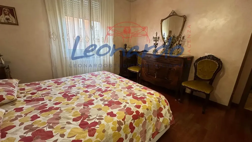 Magamistoad - Bright Apartment with Garage in Piacenza