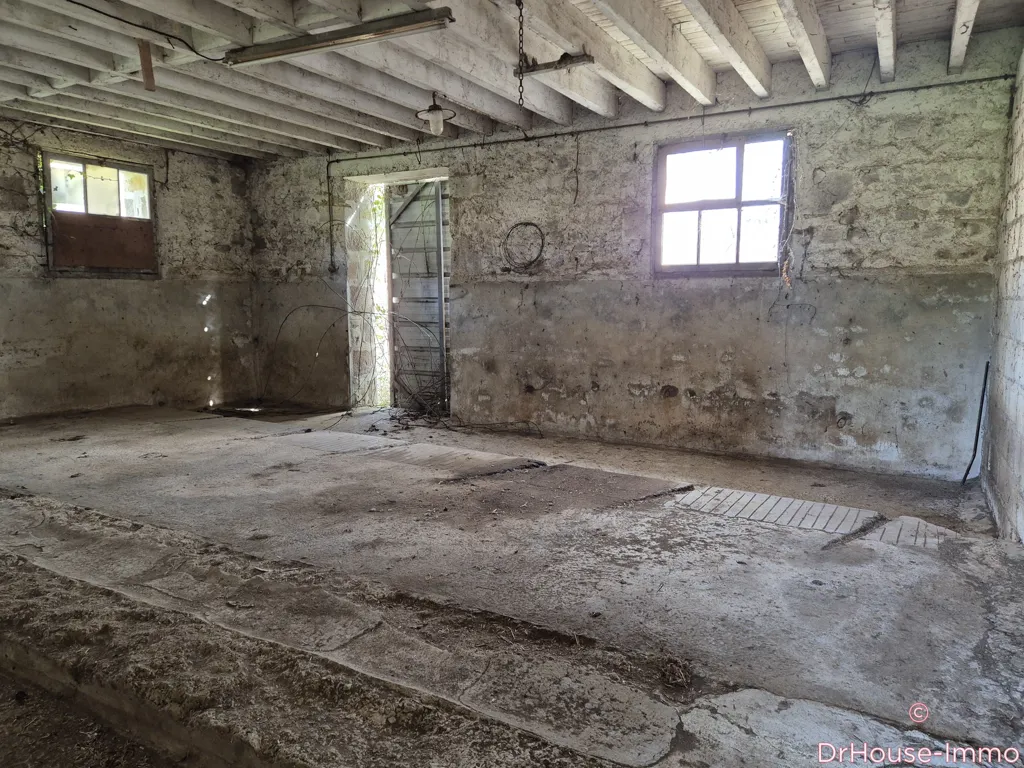 Pièces - Maison en Pierres avec Vue Campagne à Saint-Pois