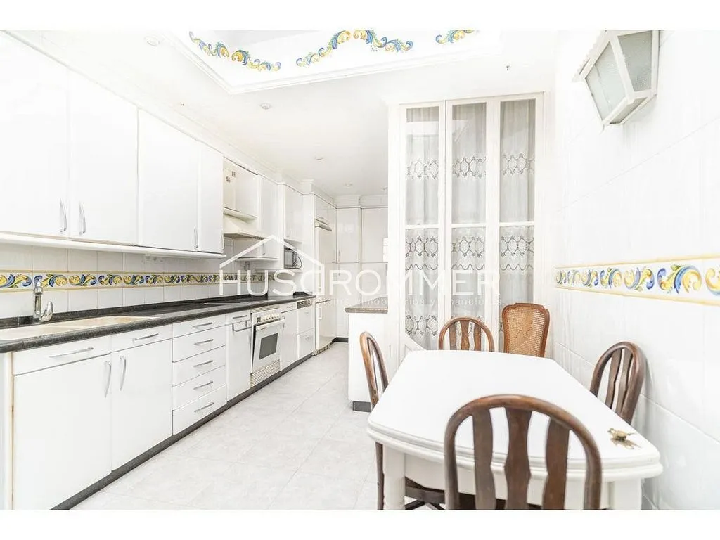 Köök - Dual-Unit Property with Central Location in Vila-real