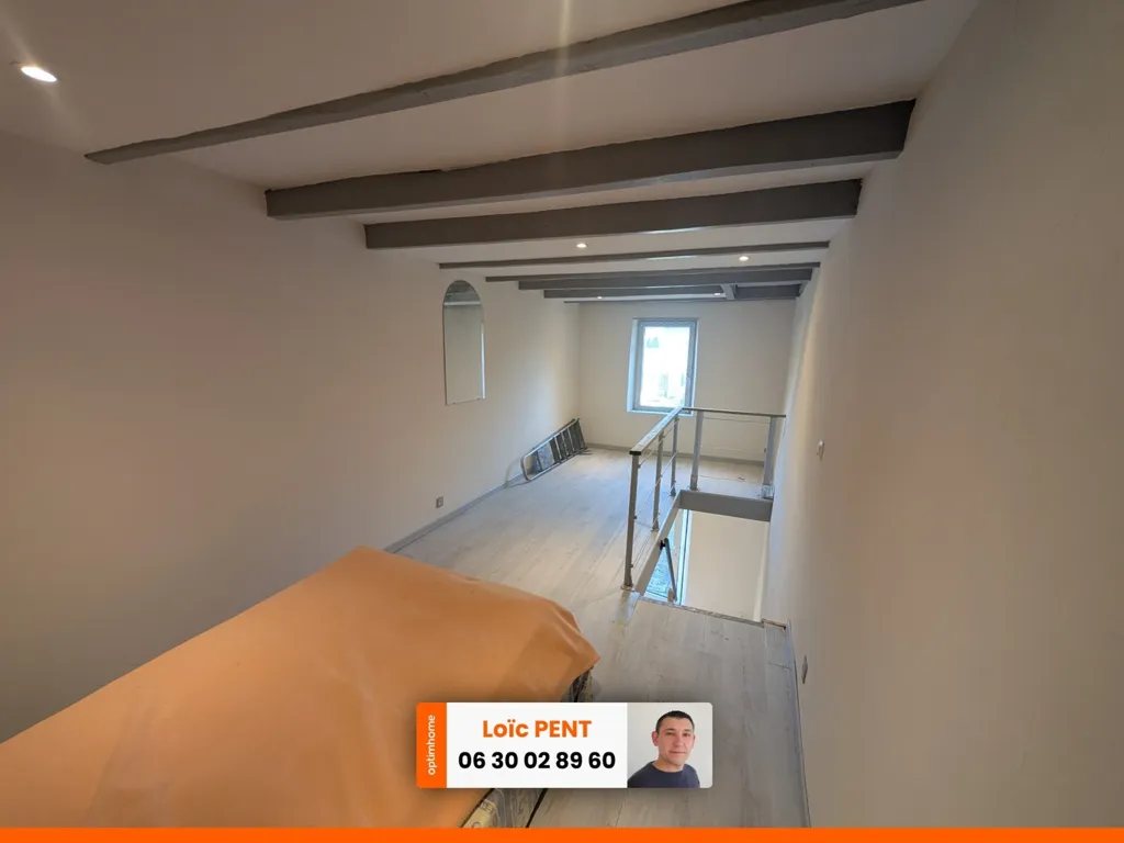 Charming House with Garden in Châtel-Montagne