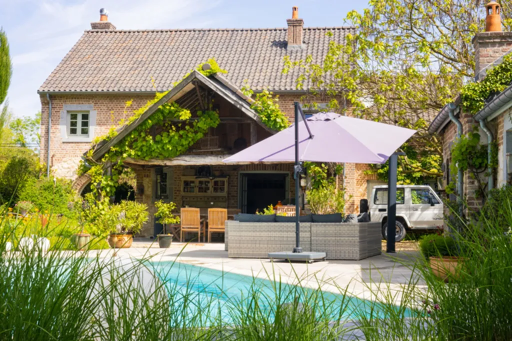 Piscine - Maison avec Piscine et Jardin à Soumagne