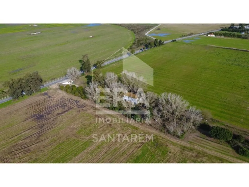 Vue aérienne - Luxury House with Agricultural Land in Benfica do Ribatejo