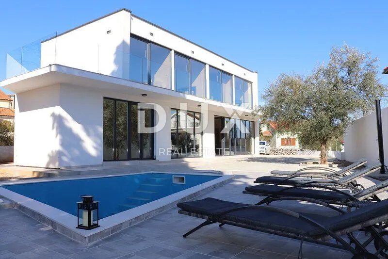 Piscina - Modern Villa with Pool on Krk Island