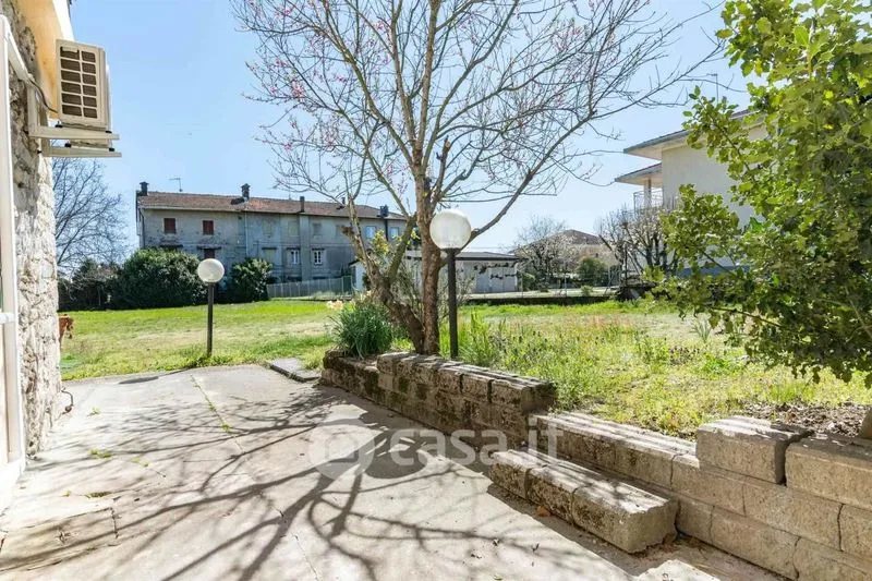 Jardin - Modern Studio with Garden View in Borgomanero