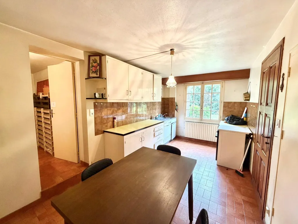 Cuisine - Villa Traditionnelle sur Terrain Arboré à Eauze