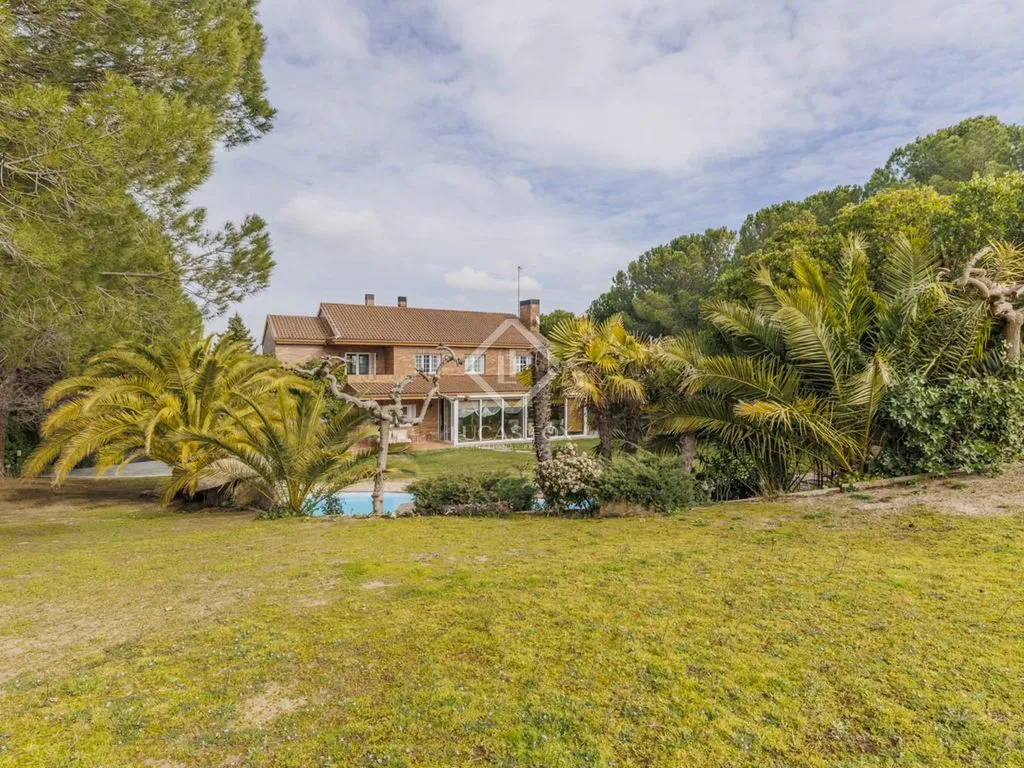 Aed - Luxury Villa with Pool in Boadilla del Monte