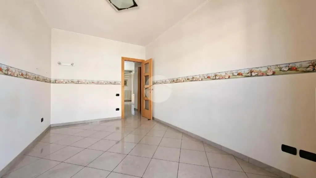 hallway_entrance