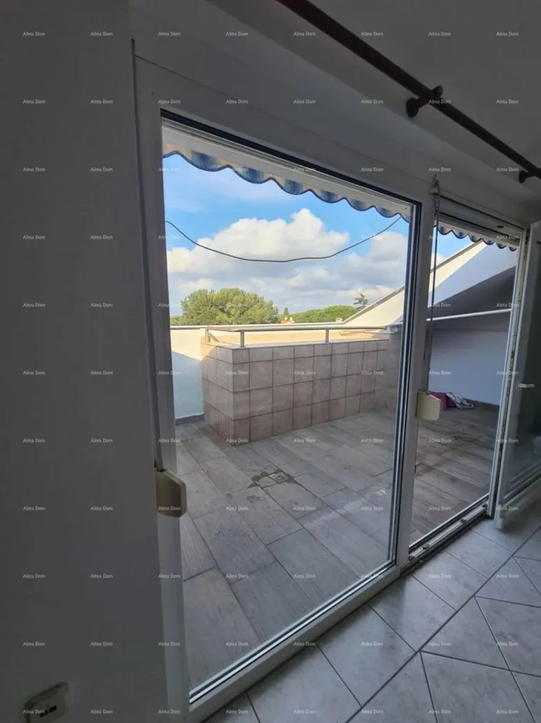 Terrazza - Two-Bedroom Apartment with Balcony in Medulin