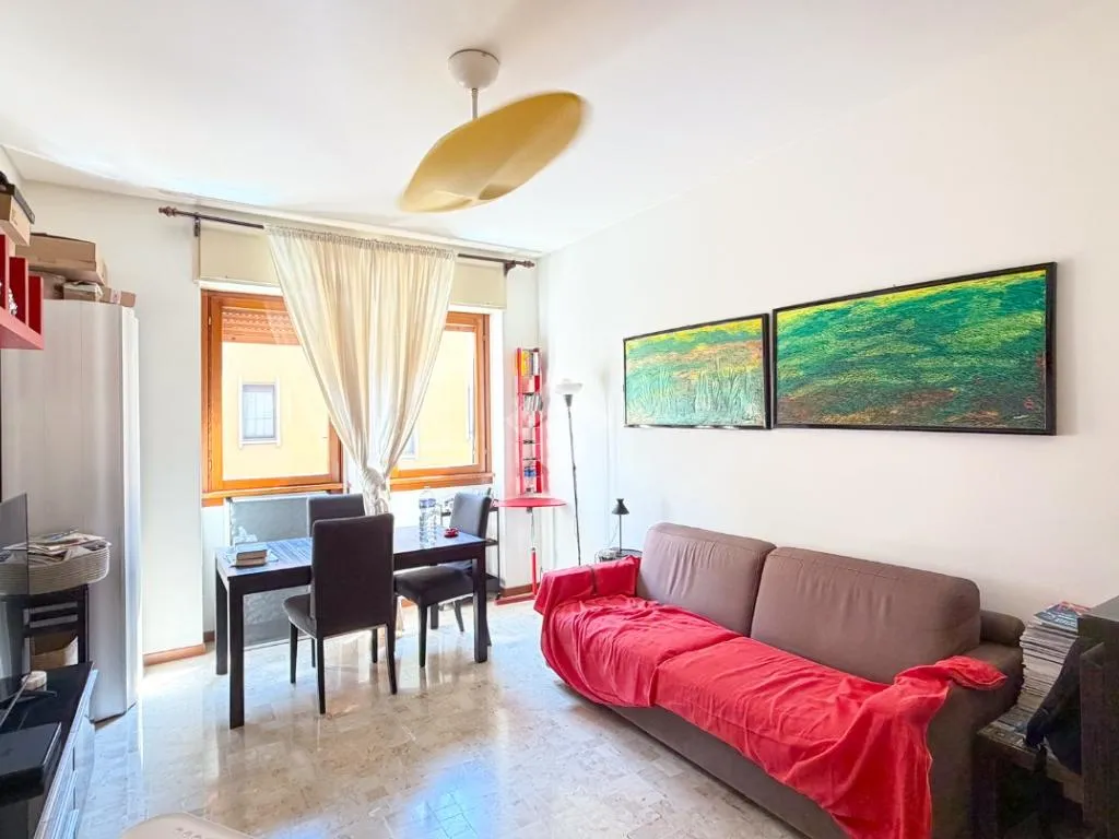 Elutuba - Elegant 2-Bedroom in Central Milan
