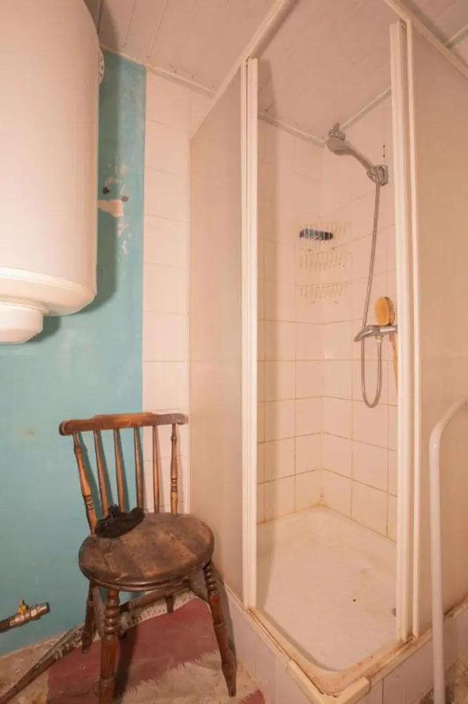 Vannitoad - Renovatable House with Garden in Melle