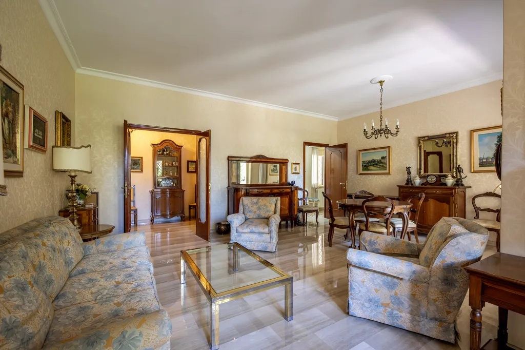 Soggiorno - Apartment with Terrace in Talenti, Rome