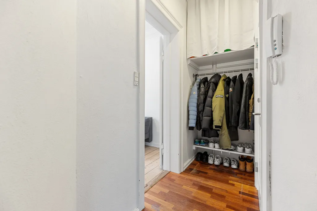 closet_dressing