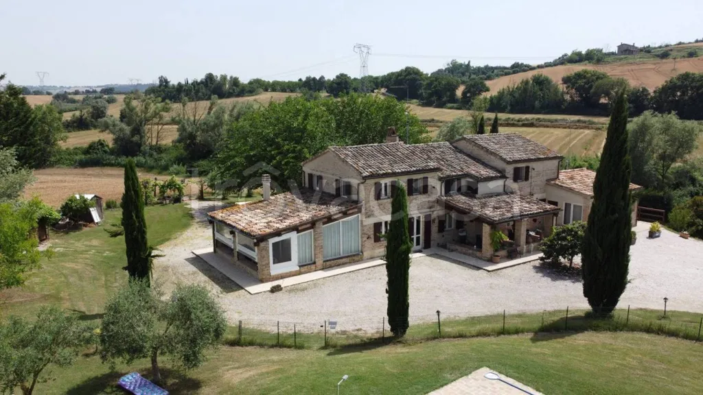 Vista aerea - Rustic Casale with Pool in San Costanzo