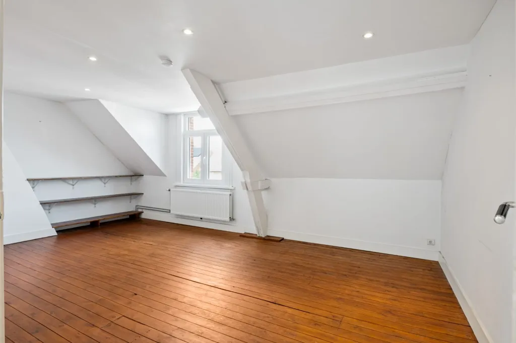 Pièces - Maison Rénovée avec Jardin à Ekeren