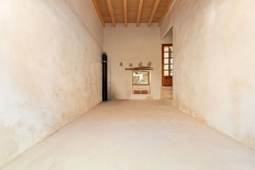Pièces - Renovated Adjoined House with Pool in Selva
