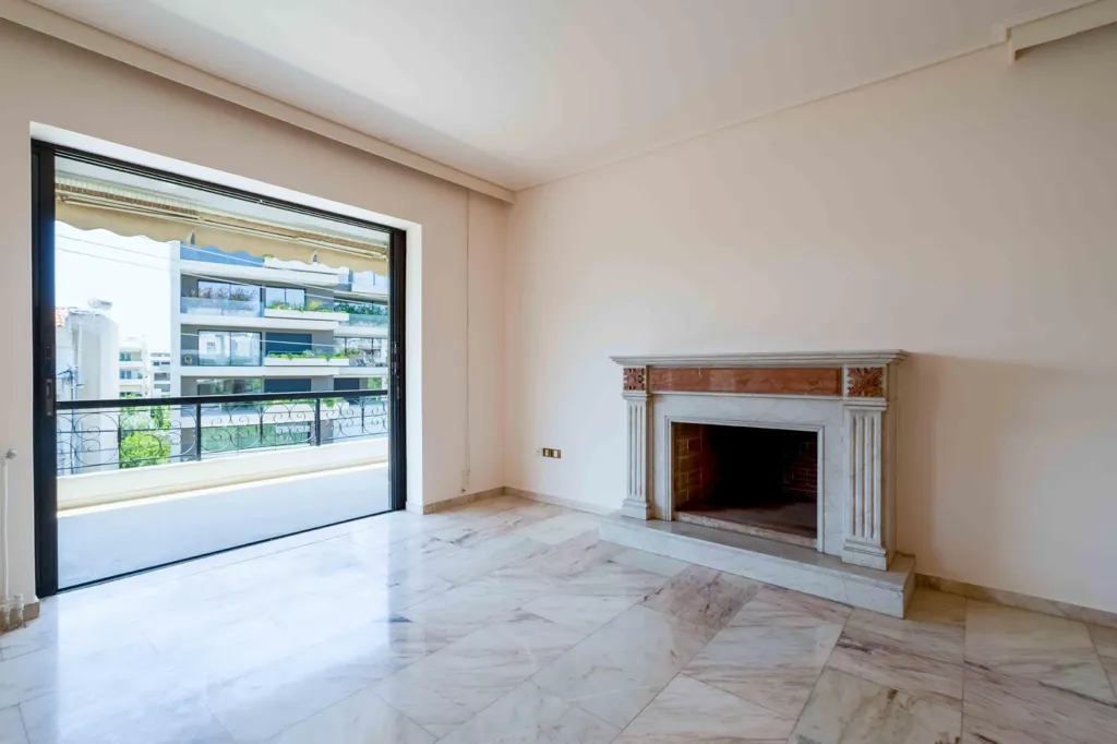 Elutuba - Top Floor Apartment with Panoramic Views near Glyfada Golf