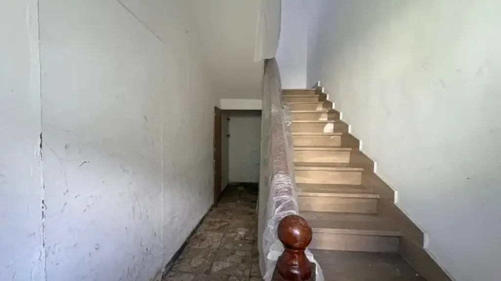 Pièces - Terraced House with Traditional Features in Sava