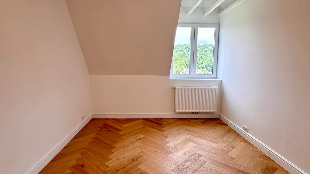 Toad - Renovated Villa with Meuse Views in Wépion
