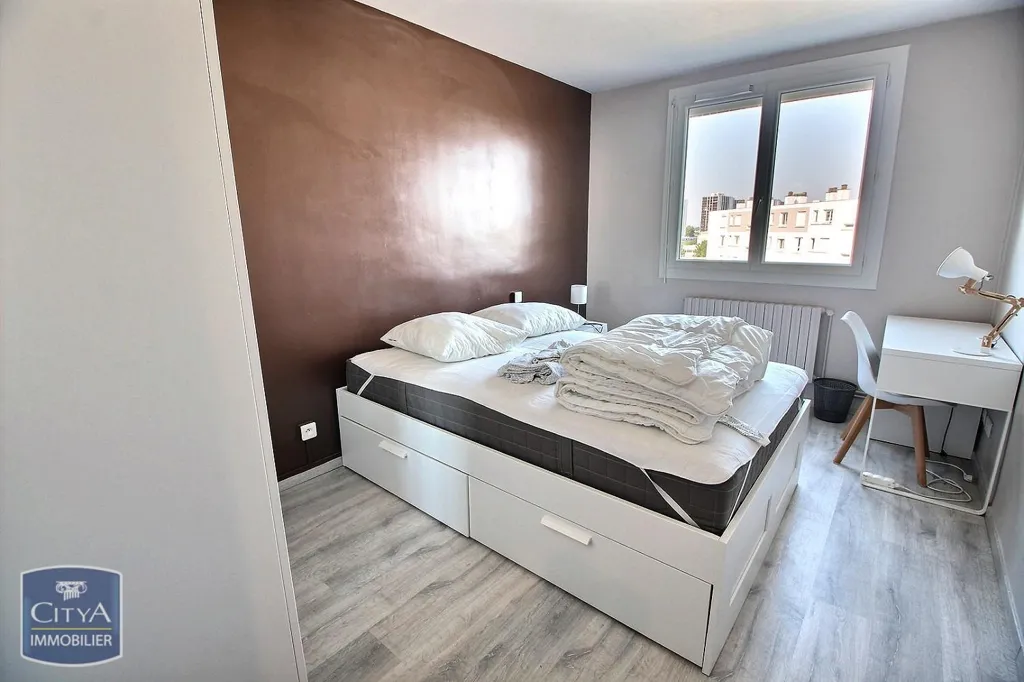 Magamistoad - Furnished Studio with Balcony in Pessac
