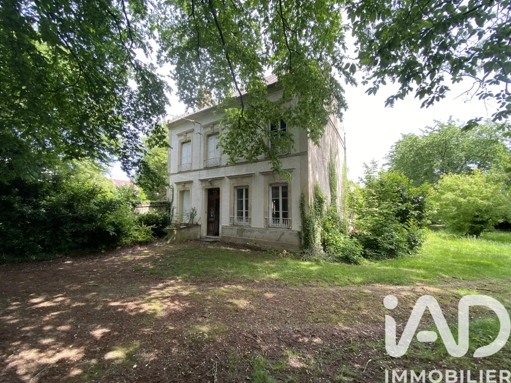 Välivaade - Charming Maison de Maître in Noyon