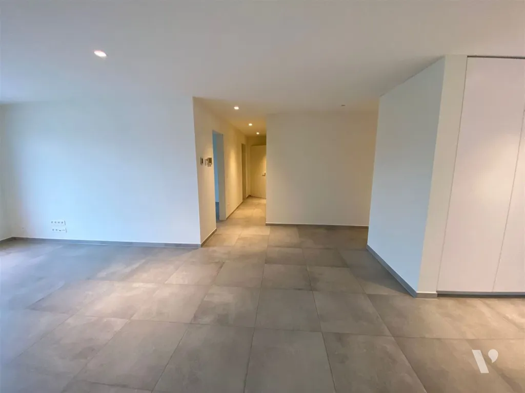 Séjour - Penthouse avec Deux Terrasses au Centre de Herk-De-Stad
