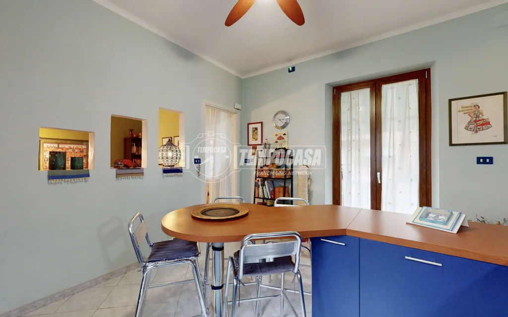 Salle à manger - Apartment with Balcony in Orbassano Centre