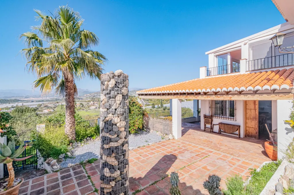 Terrass - Detached House with Sea View in Motril