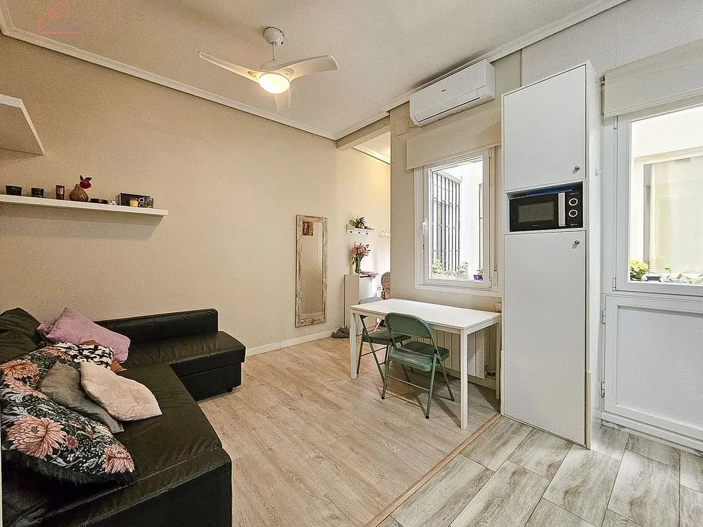 Elutuba - Furnished Flat with AC in Malasaña, Madrid