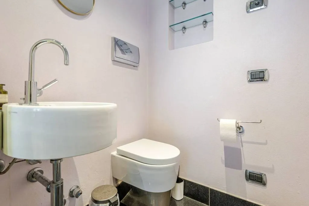 Vannitoad - Luxury Flat in Historic Building, Milan