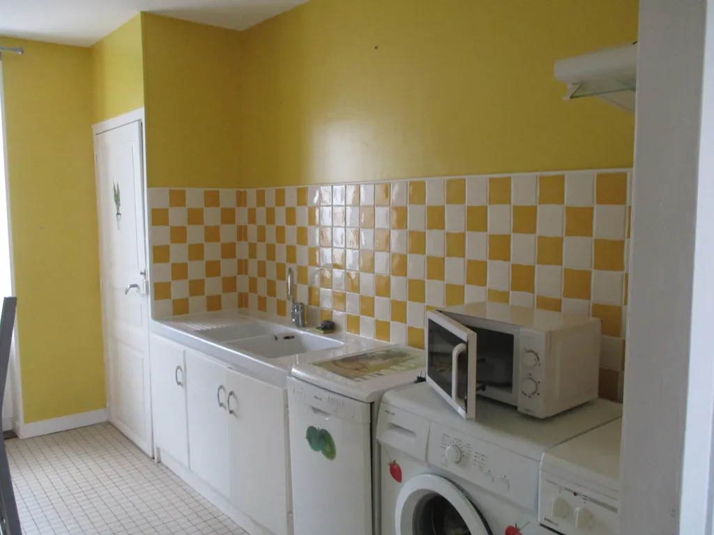 Köök - Type 3 Apartment in Centre Couhé