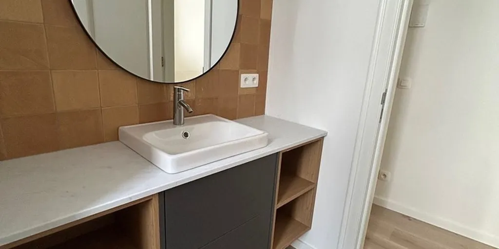 Vannitoad - Stylishly Renovated Flat in Central Antwerp