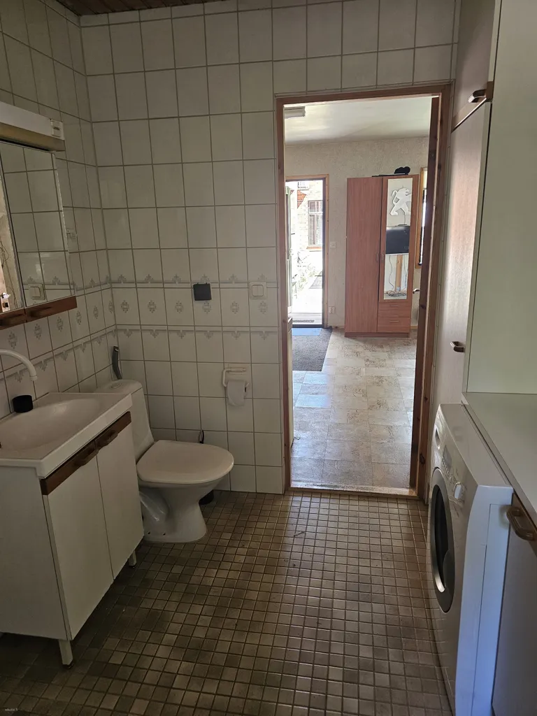 Vannitoad - Spacious House with Garden in Nousiainen