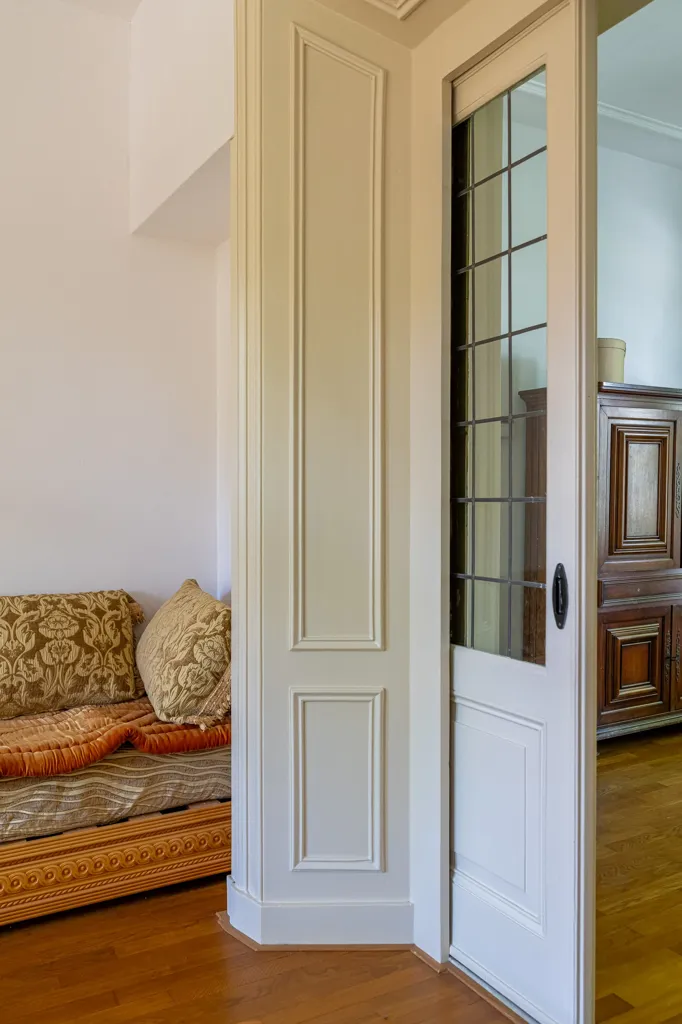 hallway_entrance