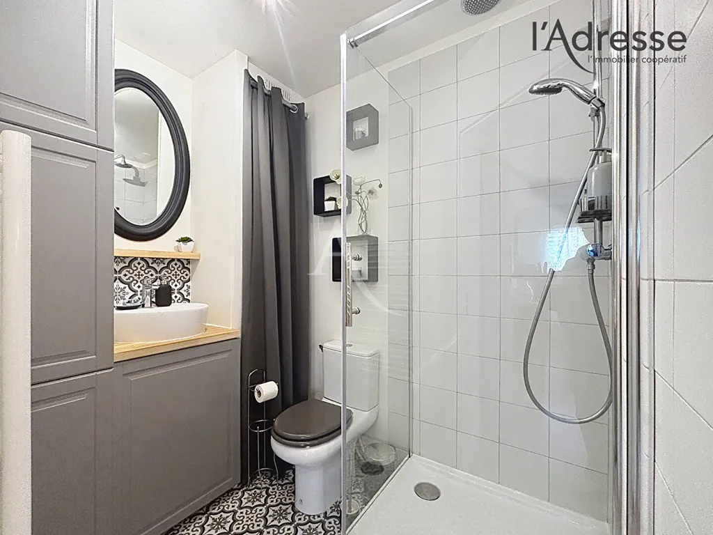 Salles de bain - Appartement Rénové avec Terrasse à Puteaux