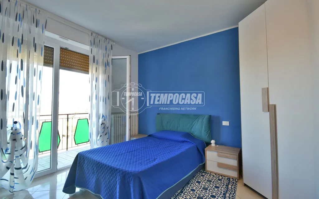 Magamistoad - Renovated Flat with Balconies in Osimo