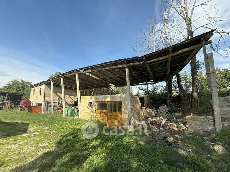 Giardino - Rustic House with Potential in Corridonia