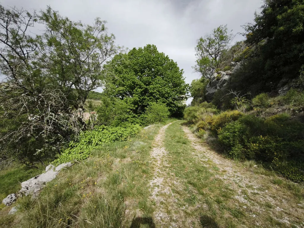 Aed - Constructible Plot with Panoramic View near Village
