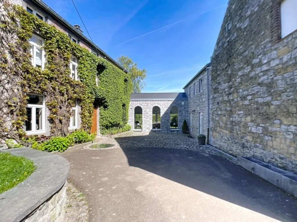 Aed - Fully Renovated House with Courtyard in Sprimont