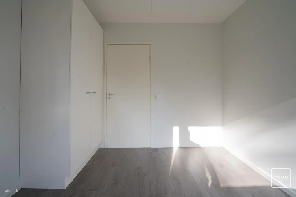 Chambres - Renovated Top-Floor Flat with Balcony in Koivula