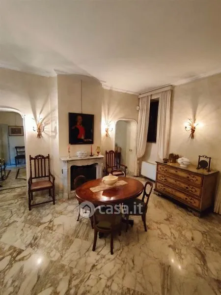 Sala da pranzo - Casa indipendente con cortile a Mortara